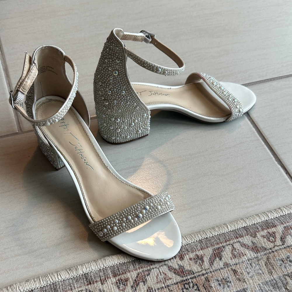 Betsy Johnson Cream Embellished Women's Sandals